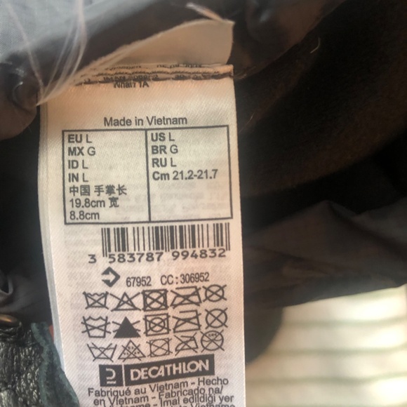 Down Mittens NWT - Picture 3 of 4